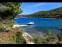Hiša za počitnice Paradiso - quiet island resort : H(6+2) Zaliv Parja (Vis) - Otok Vis  - Hrvaška  - plaža