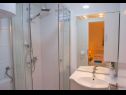 Apartmaji Mirjana A1(2+1) Vis - Otok Vis  - Apartma - A1(2+1): kopalnica s straniščem