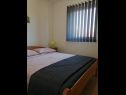 Apartmaji Fuzu - 50 m from sea: A2(2+1), SA3(2) Bibinje - Riviera Zadar  - spalnica