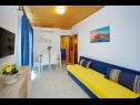 Apartmaji More - 600 m from beach: A2(2+3), SA3(2+1), SA4(2+2) Bibinje - Riviera Zadar  - Studio apartma - SA4(2+2): dnevna soba
