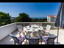 Apartmaji Pupa - nice family apartments: A1 Dora(4+1), A2 Mihael(4+1), A3 Tea(2+1) Petrčane - Riviera Zadar  - Apartma - A1 Dora(4+1): balkon