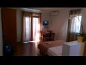 Apartmaji Summer Sun SA1(2+1), A2(2+2), A3(4+2), A4(4+2) Privlaka - Riviera Zadar  - Studio apartma - SA1(2+1): dnevna soba