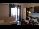 Apartmaji Summer Sun SA1(2+1), A2(2+2), A3(4+2), A4(4+2) Privlaka - Riviera Zadar  - Apartma - A2(2+2): dnevna soba