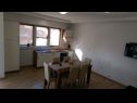 Apartmaji Summer Sun SA1(2+1), A2(2+2), A3(4+2), A4(4+2) Privlaka - Riviera Zadar  - Apartma - A3(4+2): kuhinja in jedilnica