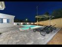 Hiša za počitnice Ani 1 - with pool : H(6) Privlaka - Riviera Zadar  - Hrvaška  - H(6): terasa
