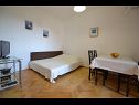 Apartmaji Martina - 300 m from sea: A1(2+2), A2(2+2) Sukošan - Riviera Zadar  - Apartma - A2(2+2): dnevna soba