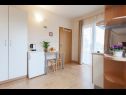 Apartmaji Old Stone: SA1(2), A2(4+1), SA4(2) Sukošan - Riviera Zadar  - Studio apartma - SA1(2): dnevna soba