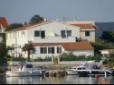 Apartmaji Let - 5 m from sea : A1(4), A4(4) Sukošan - Riviera Zadar  - hiša
