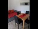 Apartmaji Mare - 20 m from beach: A1(4+4), A2(2+2), A3(2+2) Sukošan - Riviera Zadar  - Apartma - A3(2+2): dnevna soba