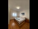 Apartmaji Draga - comfortable & afordable: A1(2+2), A2(6), A3(2+2) Vir - Riviera Zadar  - Apartma - A2(6): spalnica