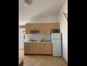 Apartmaji Draga - comfortable & afordable: A1(2+2), A2(6), A3(2+2) Vir - Riviera Zadar  - Apartma - A3(2+2): kuhinja