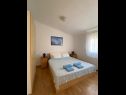 Apartmaji Draga - comfortable & afordable: A1(2+2), A2(6), A3(2+2) Vir - Riviera Zadar  - Apartma - A3(2+2): spalnica