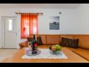 Hiša za počitnice Seagull H(10) Vir - Riviera Zadar  - Hrvaška  - H(10): dnevna soba