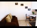 Apartmaji Almond A1(2+2), A2(4+2), A3(4+2) Vir - Riviera Zadar  - Apartma - A2(4+2): dnevna soba