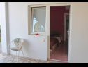 Apartmaji Vinko - big terrace and grill A5(2+1), SA6(2)Crveni, SA7(2)Plavi Vir - Riviera Zadar  - Studio apartma - SA6(2)Crveni: skupna terasa