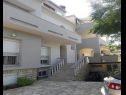 Apartmaji Ivo - with parking : A1(2+1), A2(4+1), A3(6) Vir - Riviera Zadar  - hiša
