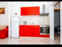 Apartmaji Ljubo - modern andy cosy A1(2+2), A2(4+2), A3(4+2) Vrsi - Riviera Zadar  - Apartma - A3(4+2): kuhinja