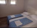 Apartmaji Franka - 70 m from sea: A1(6) Zadar - Riviera Zadar  - Apartma - A1(6): spalnica