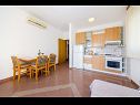 Apartmaji Petin - 5m from the sea: A1(2+2), A2(2+2) Zadar - Riviera Zadar  - Apartma - A1(2+2): kuhinja in jedilnica