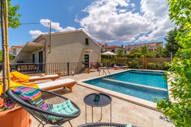 Hiša za počitnice Maria - private pool & parking: H(4+1) Supetar - Otok Brač  - Hrvaška 