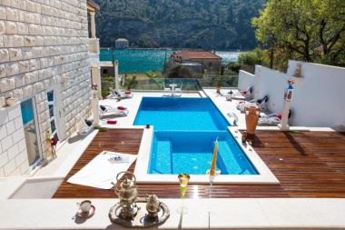 Hiša za počitnice Franco - with sea view and swimming pool: H(8+4) Mokošica - Riviera Dubrovnik  - Hrvaška 