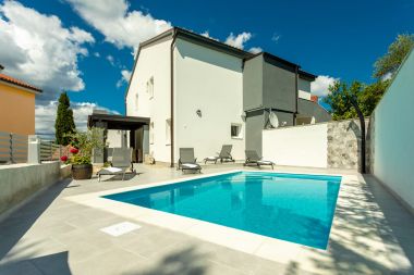 Hiša za počitnice Krk - with private pool: H(6+2) Soline - Otok Krk  - Hrvaška 