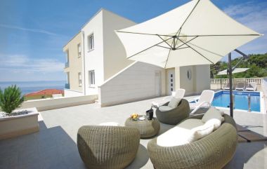 Apartmaji Luxury - heated pool, sauna and gym: A1(2), A2(2), A3(4), A4(2), A5(4), A6(2) Makarska - Riviera Makarska 