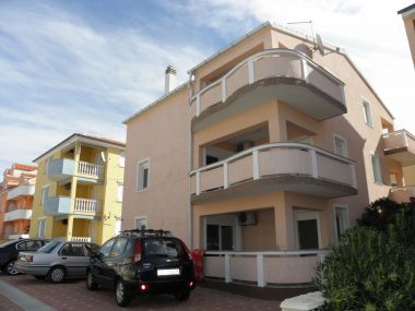 Apartmaji Sab - 40 m from beach: A1(4+2), A5(4+2), A2(4+2) Povljana - Otok Pag 