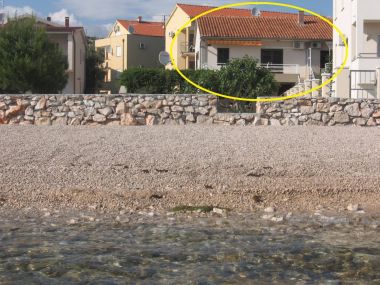 Apartmaji Mira - 20 m from pebble beach: A1(4+1), A2(4) Žaborić - Riviera Šibenik 