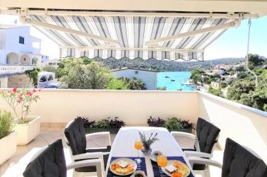 Apartmaji Garden - sea view: A1(4) Sevid - Riviera Trogir 