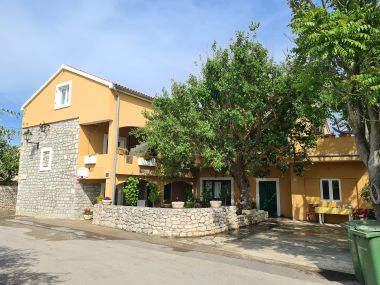 Apartmaji Stosa - with parking : A1(2+1), A2(2+1), A3(3+3) Nin - Riviera Zadar 