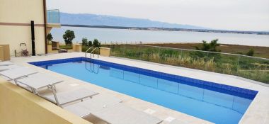 Apartmaji Dragi - with pool: A2(4), A3(4), A4(4), A6(2) Nin - Riviera Zadar 