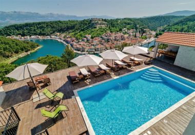Apartmaji Luce - pool and view: A1(6+2) Novigrad - Riviera Zadar 