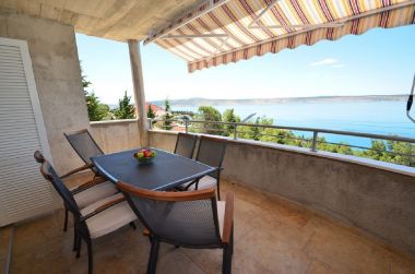 Apartmaji Ante - 200 m from beach: A2(4+2) Starigrad-Paklenica - Riviera Zadar 