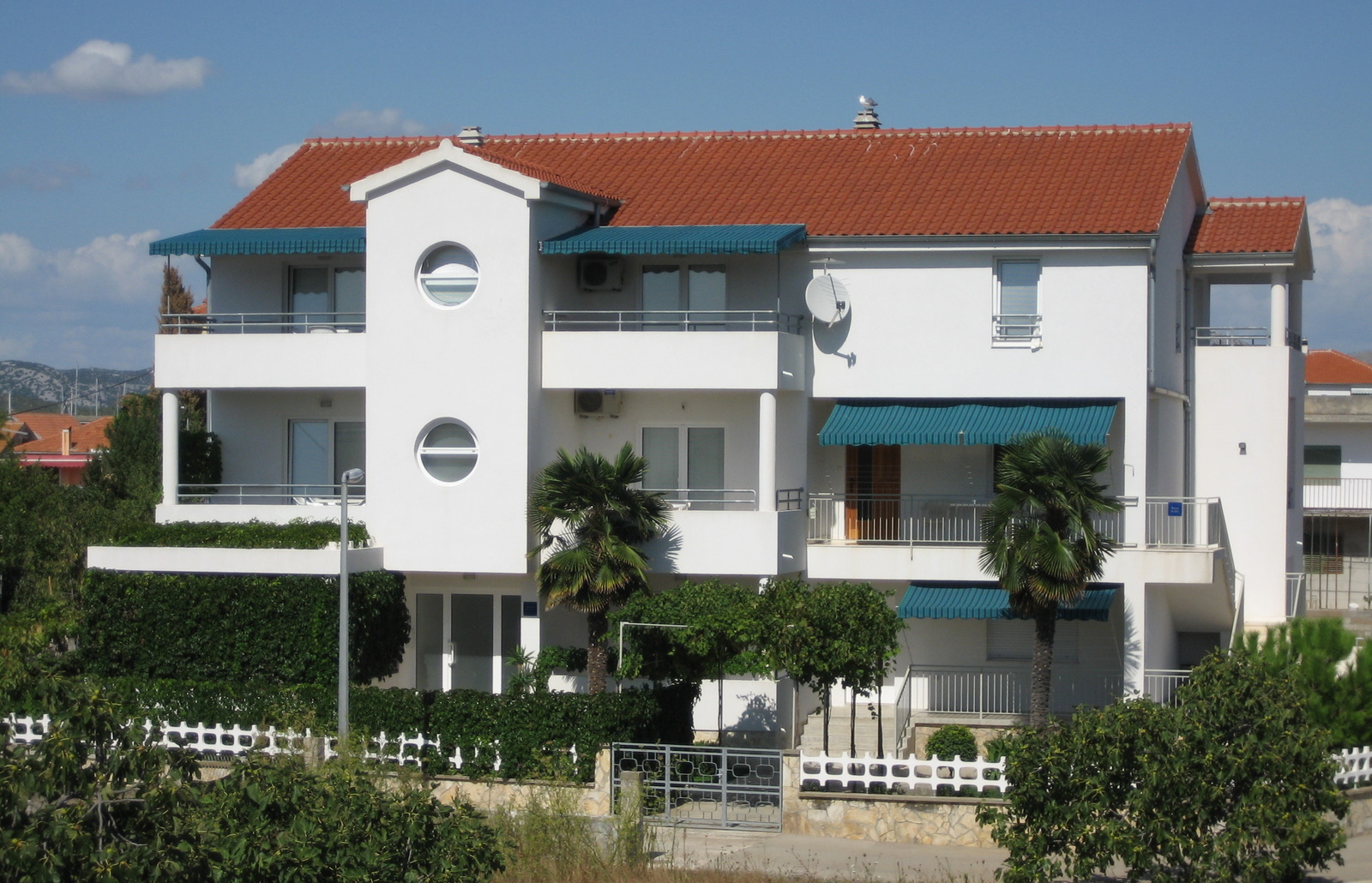 Apartmaji Beti - 70 m from sea: A2(2+2), A3(2+2), A4(4+2) Betina - Otok Murter 